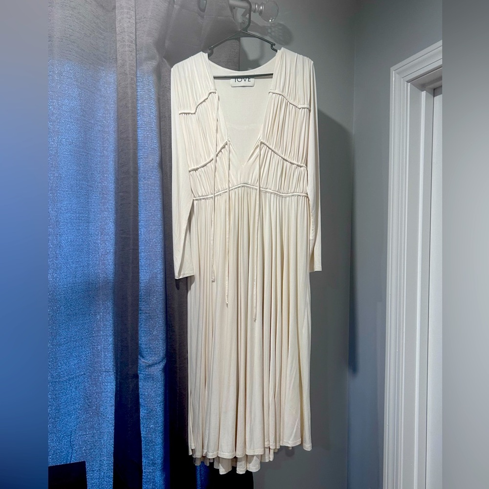 TOVE Cream Midi Dress